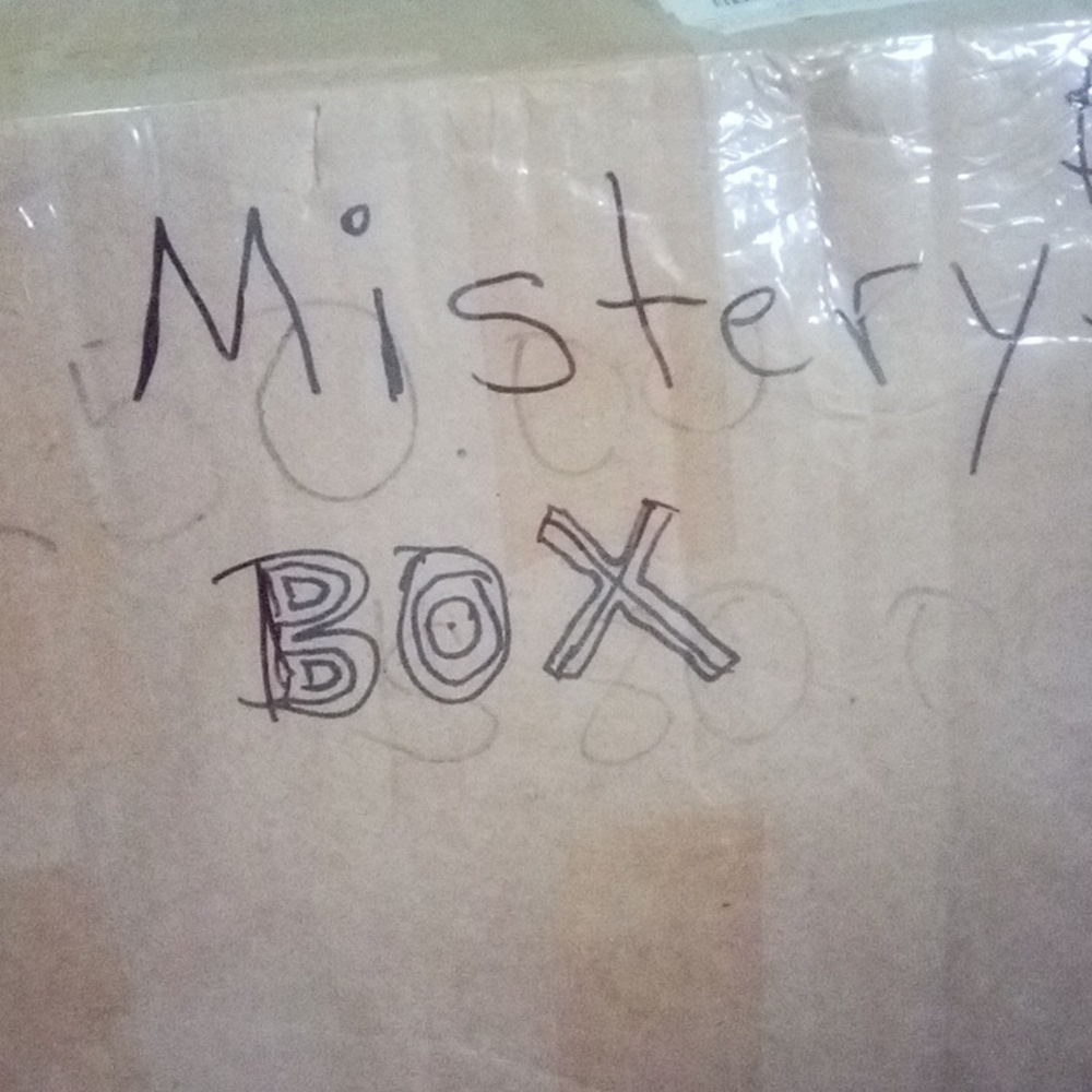 Misery Box - Picture 3 of 3